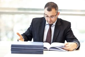 reviewing masters thesis