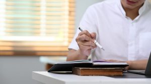 how to write an essay