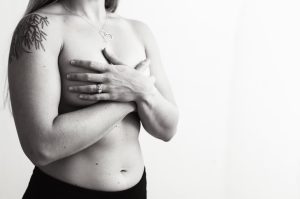 how to perform breast self exam