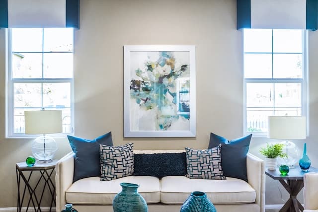 Why Consider a Statement Wall? 6 Benefits of Bold Accent Colors 5 focal point the room