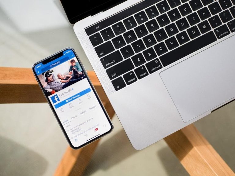 Learn about the top 30+ Attractive Facebook quotes