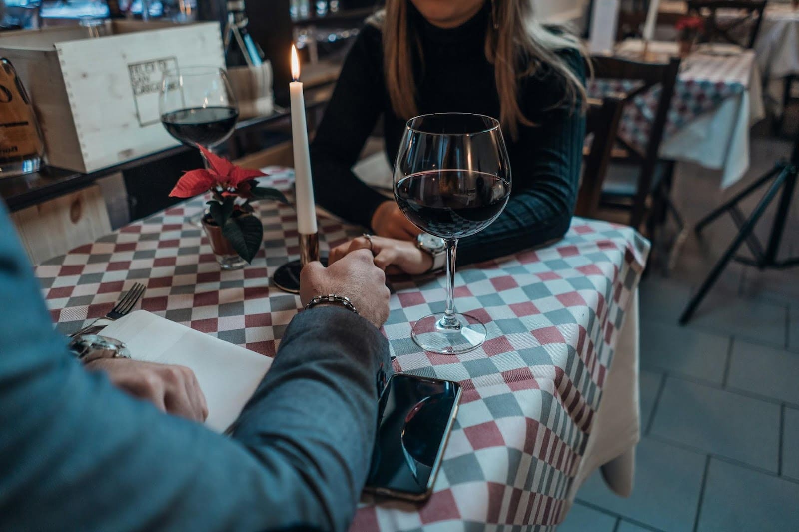 naturally growing dating app user